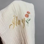 Yenidoğan Müslin Battaniye (İkili Çiçek Detaylı)