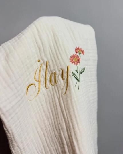 Yenidoğan Müslin Battaniye (İkili Çiçek Detaylı)