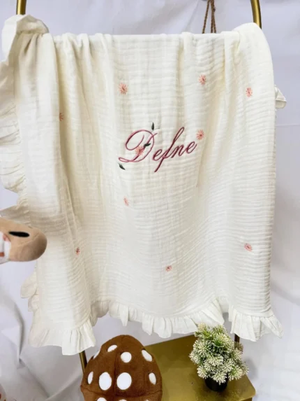 Yenidoğan Müslin Battaniye (Çiçek Detaylı)