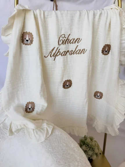 Yenidoğan Müslin Battaniye (Aslan Detaylı)