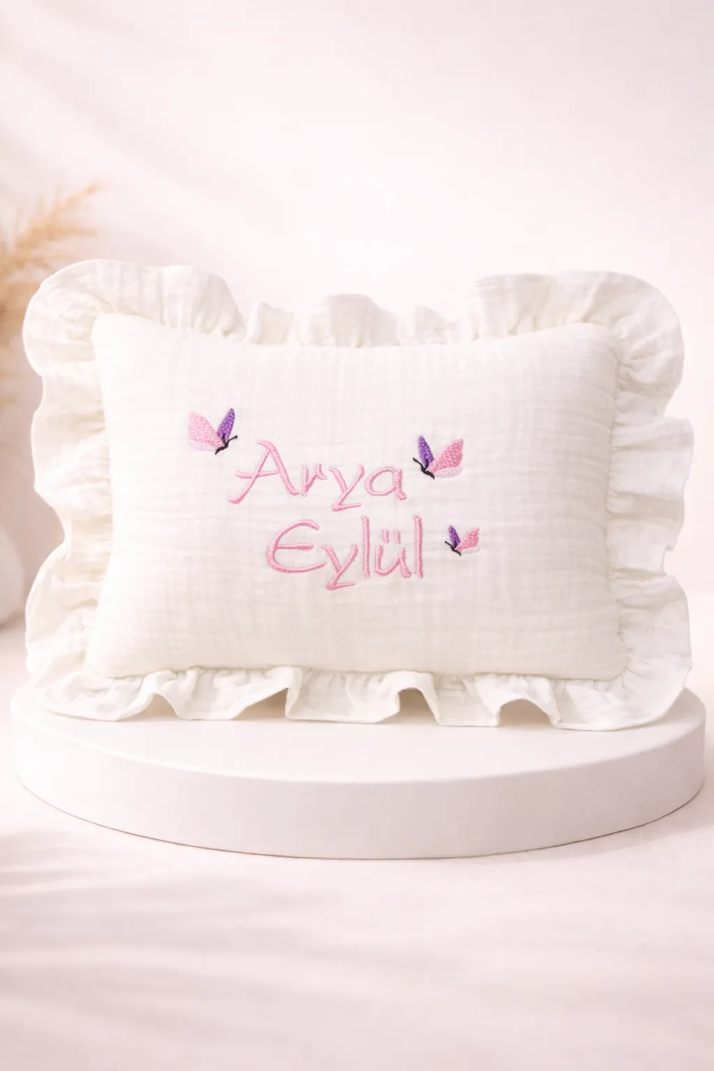 Yenidoğan Müslin Yastık (Uçan Kelebek Detaylı)